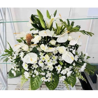 casket flowers all white